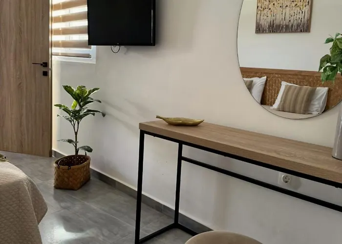 Apartment Ammos Tsilivi - Walk To & Town *